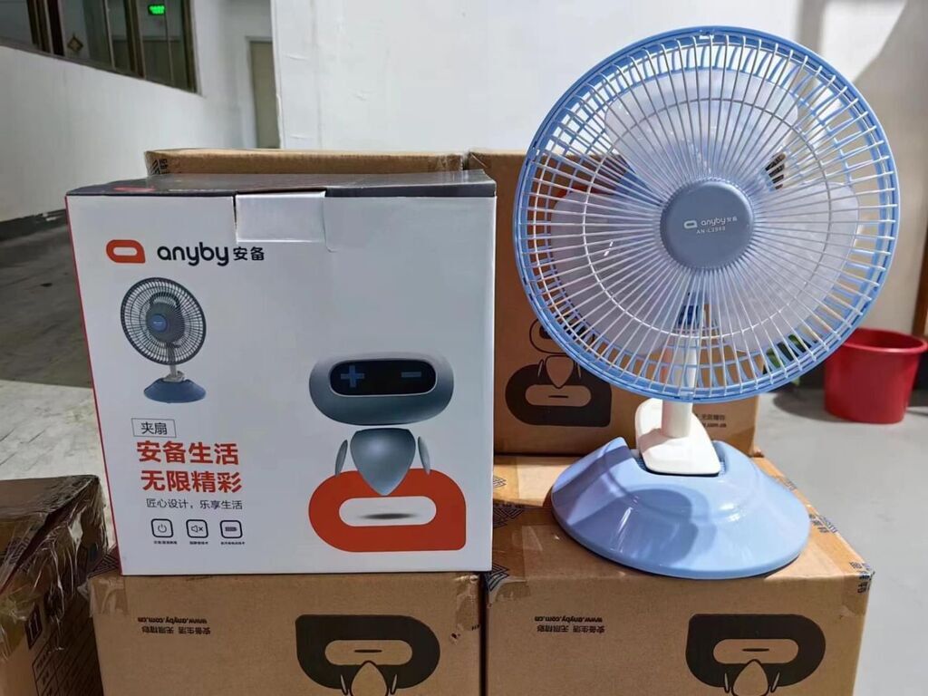 quat-ban-tich-dien-anyby-l2909-pin-4500mah-thiet-ke-thong-minh-co-the-kep-17-1024x1024-4-1024x1024-1.jpeg